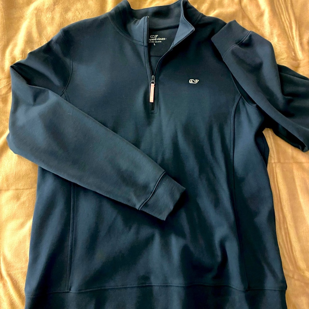 Women’s Vineyard Vines Quarter Zip - Large